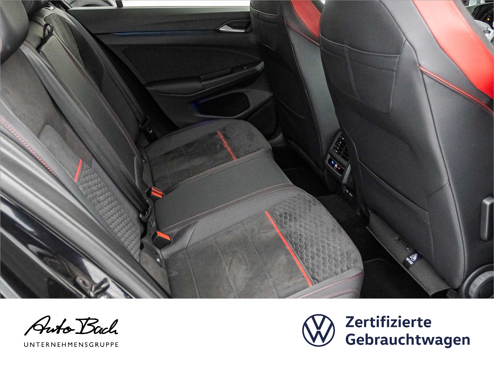 Volkswagen Golf GTI Clubsport 2.0TSI DSG Navi LED Panorama ACC