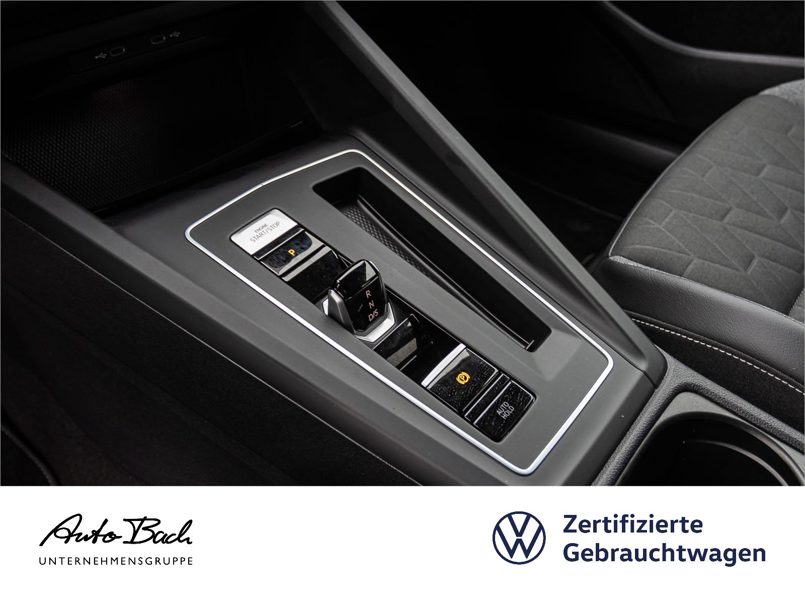 Volkswagen Golf VIII Goal 1.5 eTSI DSG Navi LED ACC EPH AHK