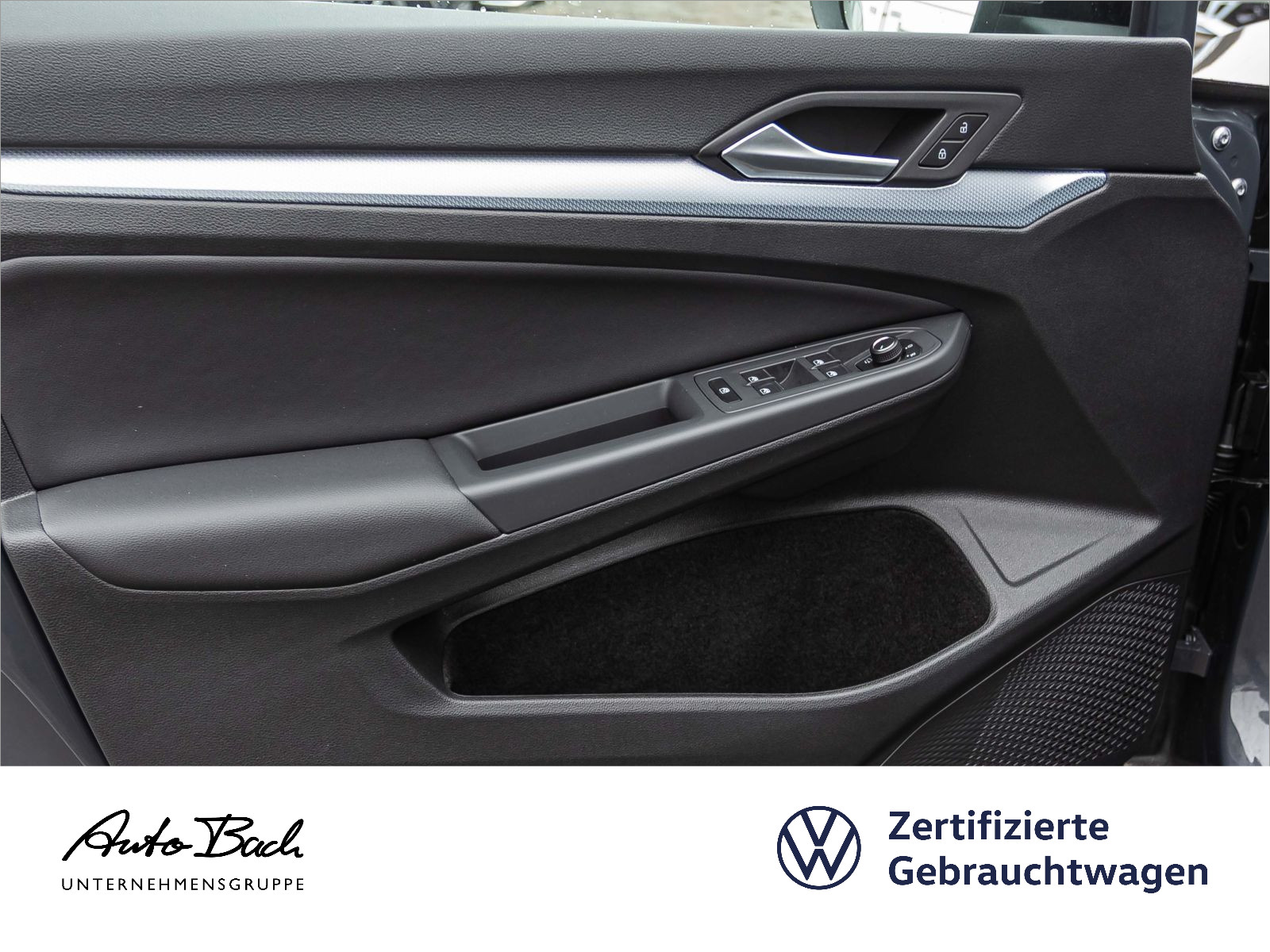 Volkswagen Golf VIII Goal 1.5 eTSI DSG Navi LED ACC EPH AHK