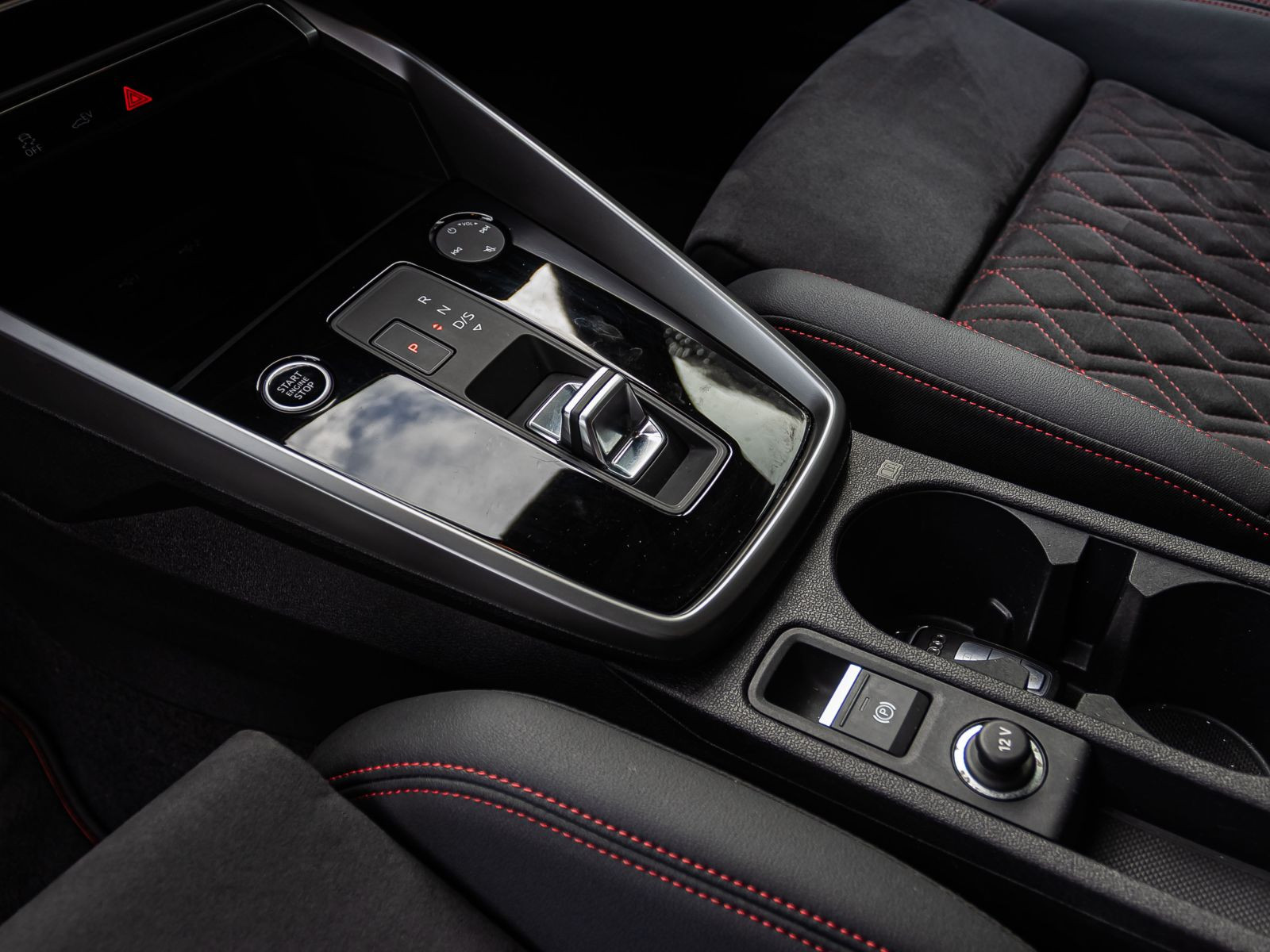 Audi A3 Sportback 40TFSIe S line Stronic Navi LED virtual