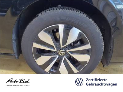 Volkswagen Golf 1.5 TSI DSG "Goal" Navi LED ACC EPH Sitzhzg AHK