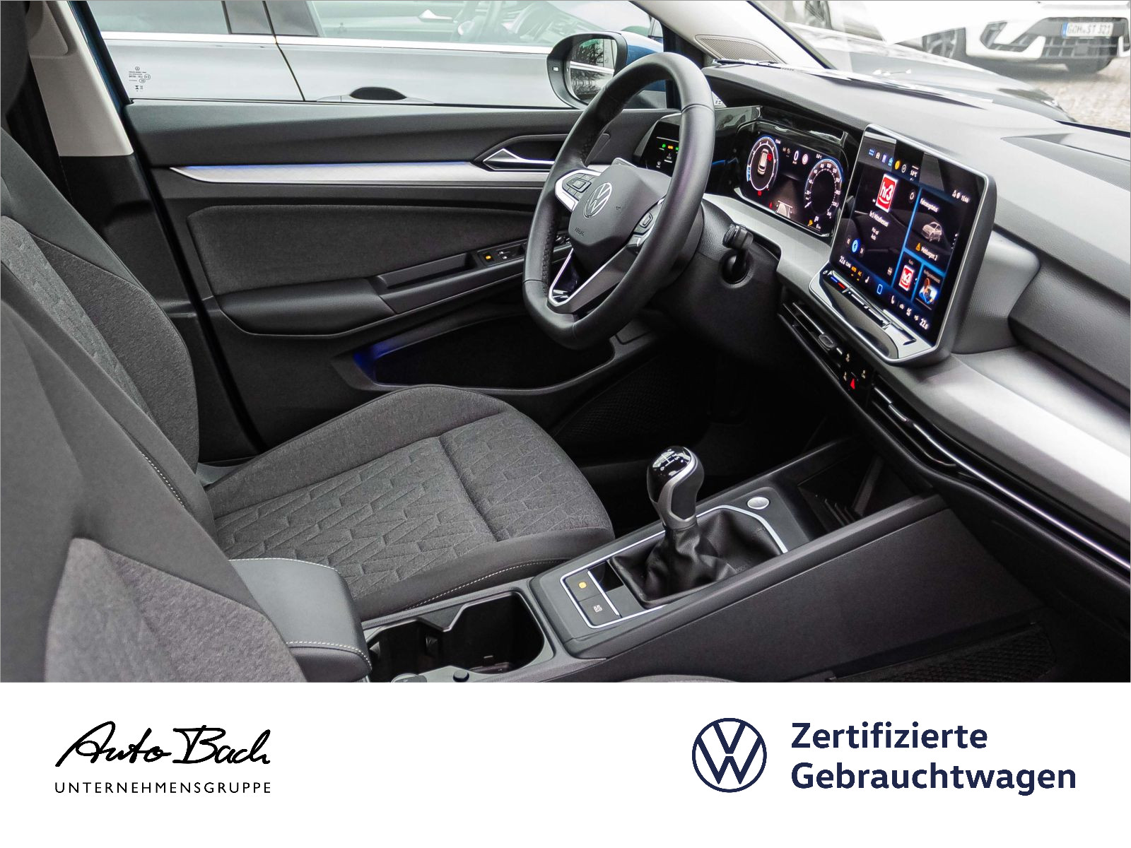 Volkswagen Golf VIII Life 1.5 TSI LED ACC CarPlay EPH DAB