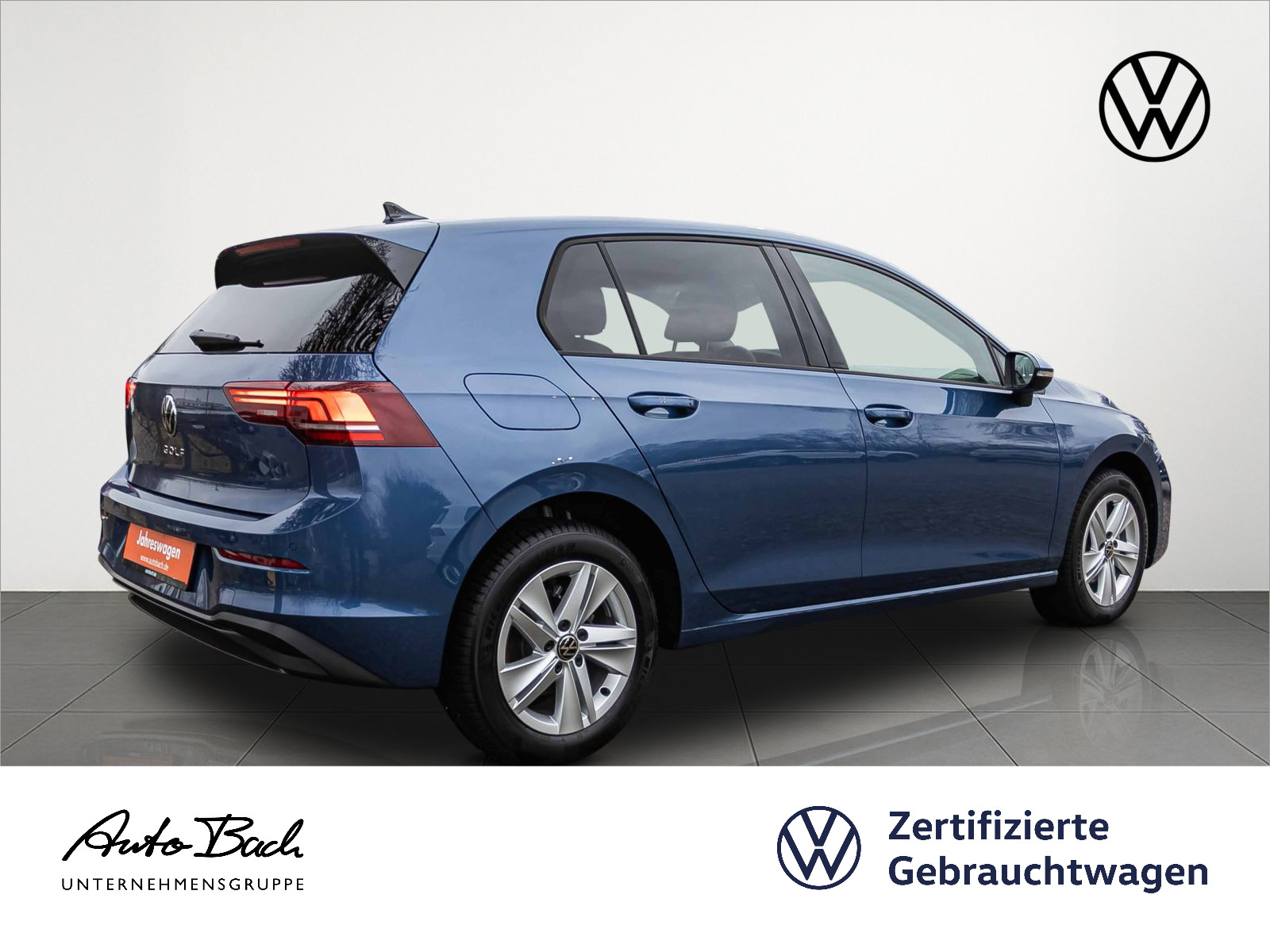 Volkswagen Golf VIII Life 1.5 TSI LED ACC CarPlay EPH DAB