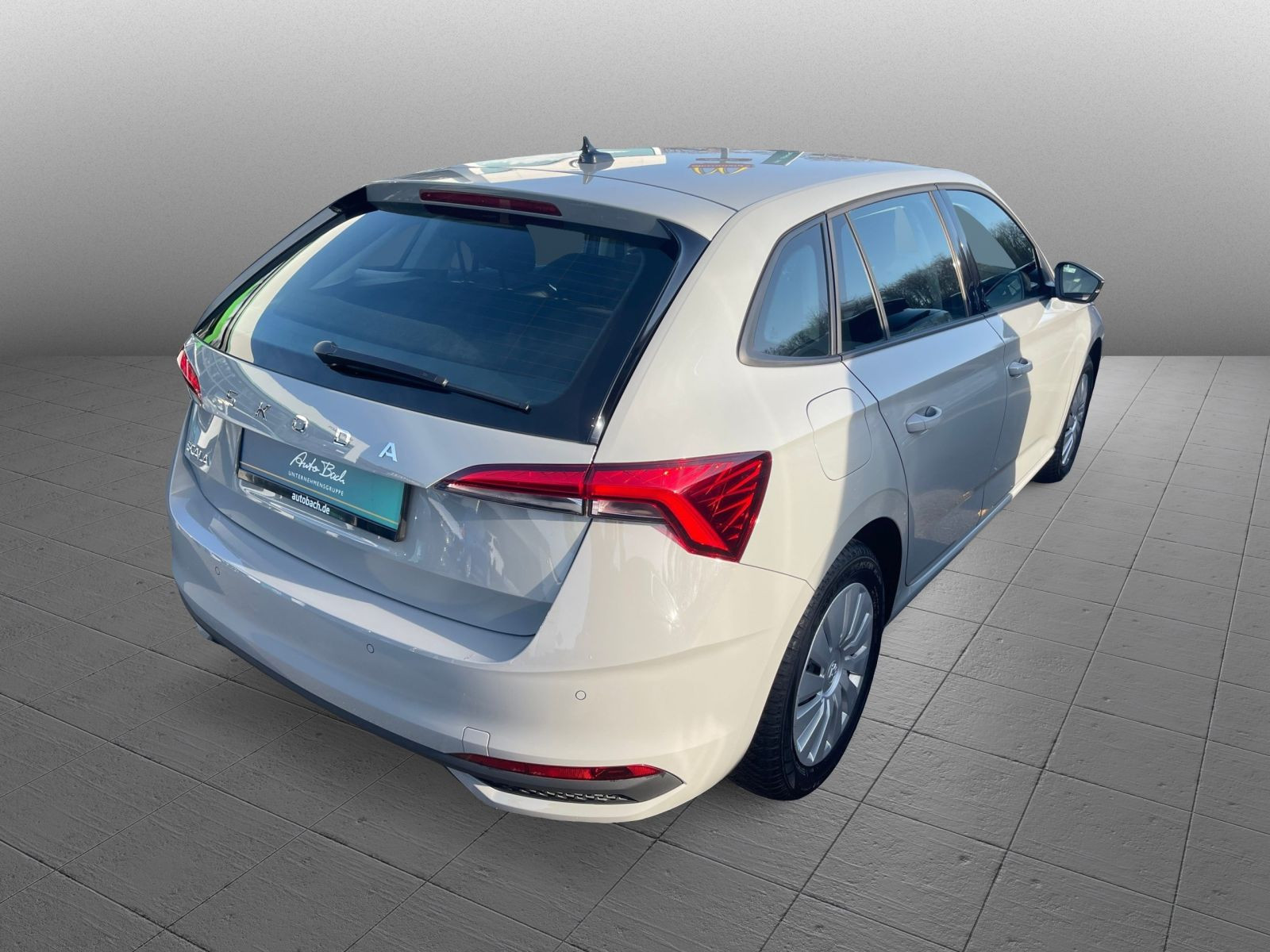 Skoda Scala Essence 1.0 TSI LED Winterpaket Carplay