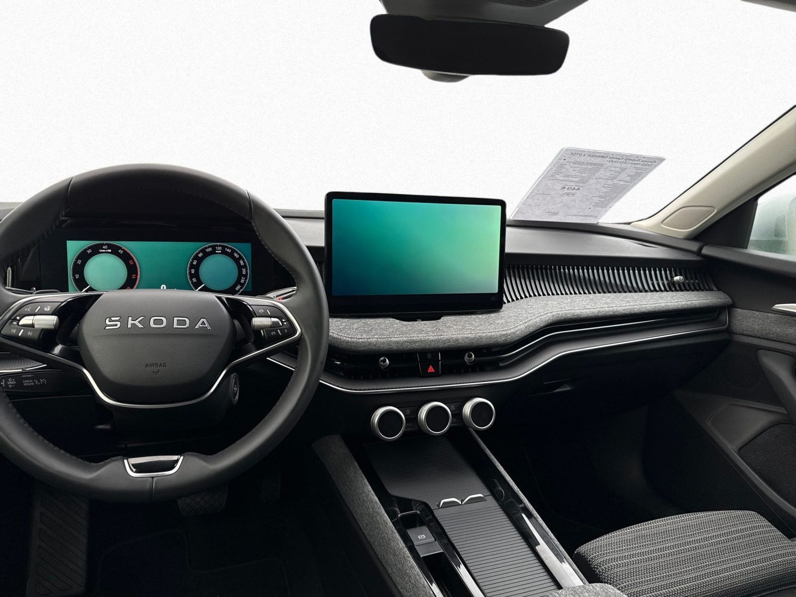 Skoda Superb Combi Selection 2.0TDI DSG Navi LED HuD AHK