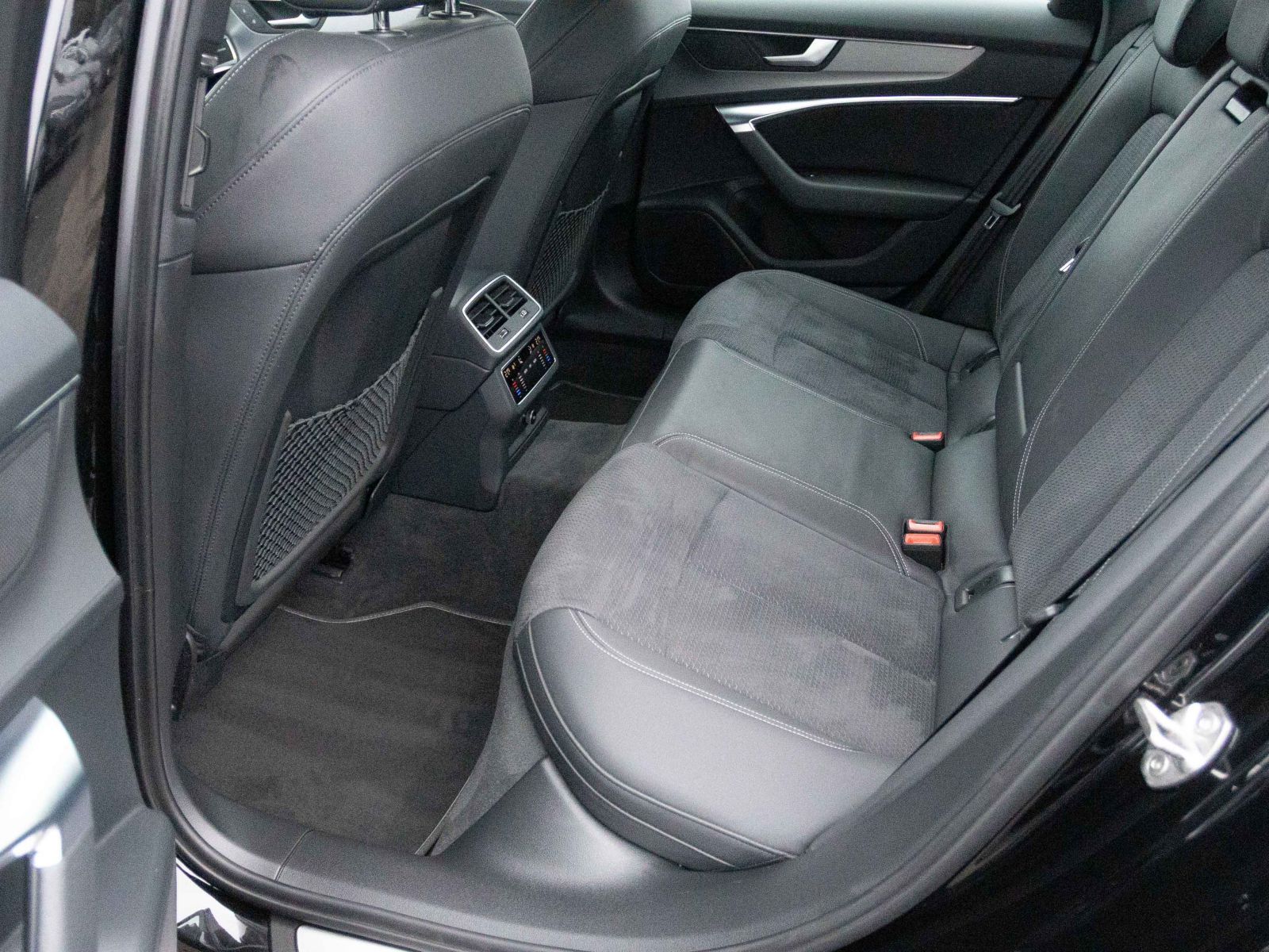 Audi A6 Limousine S line 40TDI qu. Stronic HUD AHK