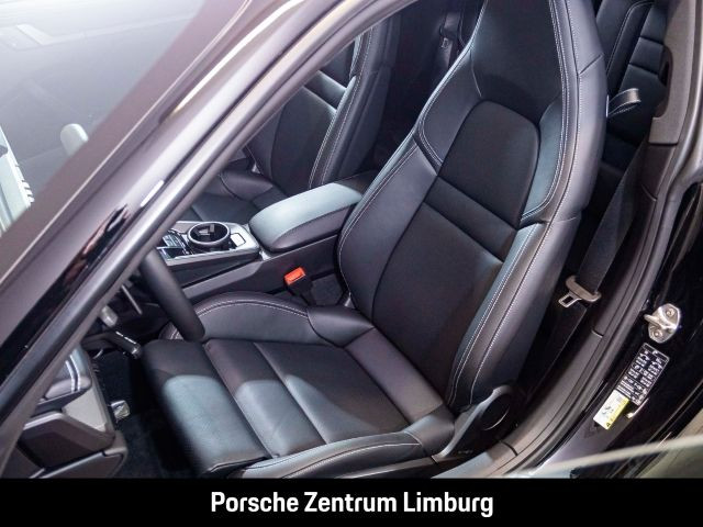 Porsche 992 911 Carrera 4S Sportabgas BOSE Rückfahrkamera