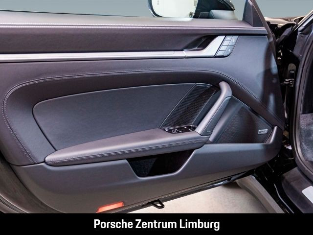 Porsche 992 911 Carrera 4S Sportabgas BOSE Rückfahrkamera