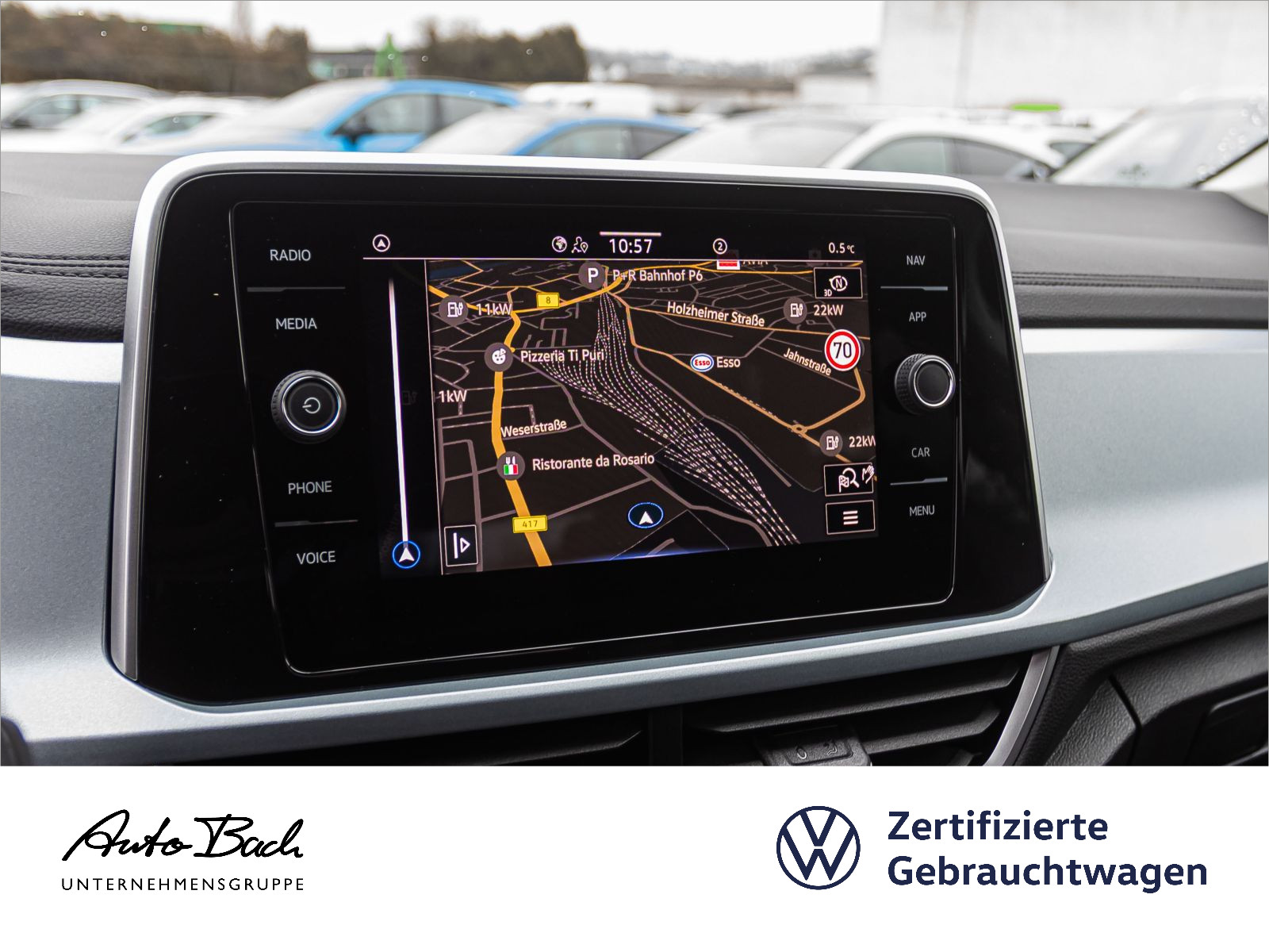 Volkswagen T-Roc Life 2.0TDI DSG Navi LED ACC CarPlay AHK