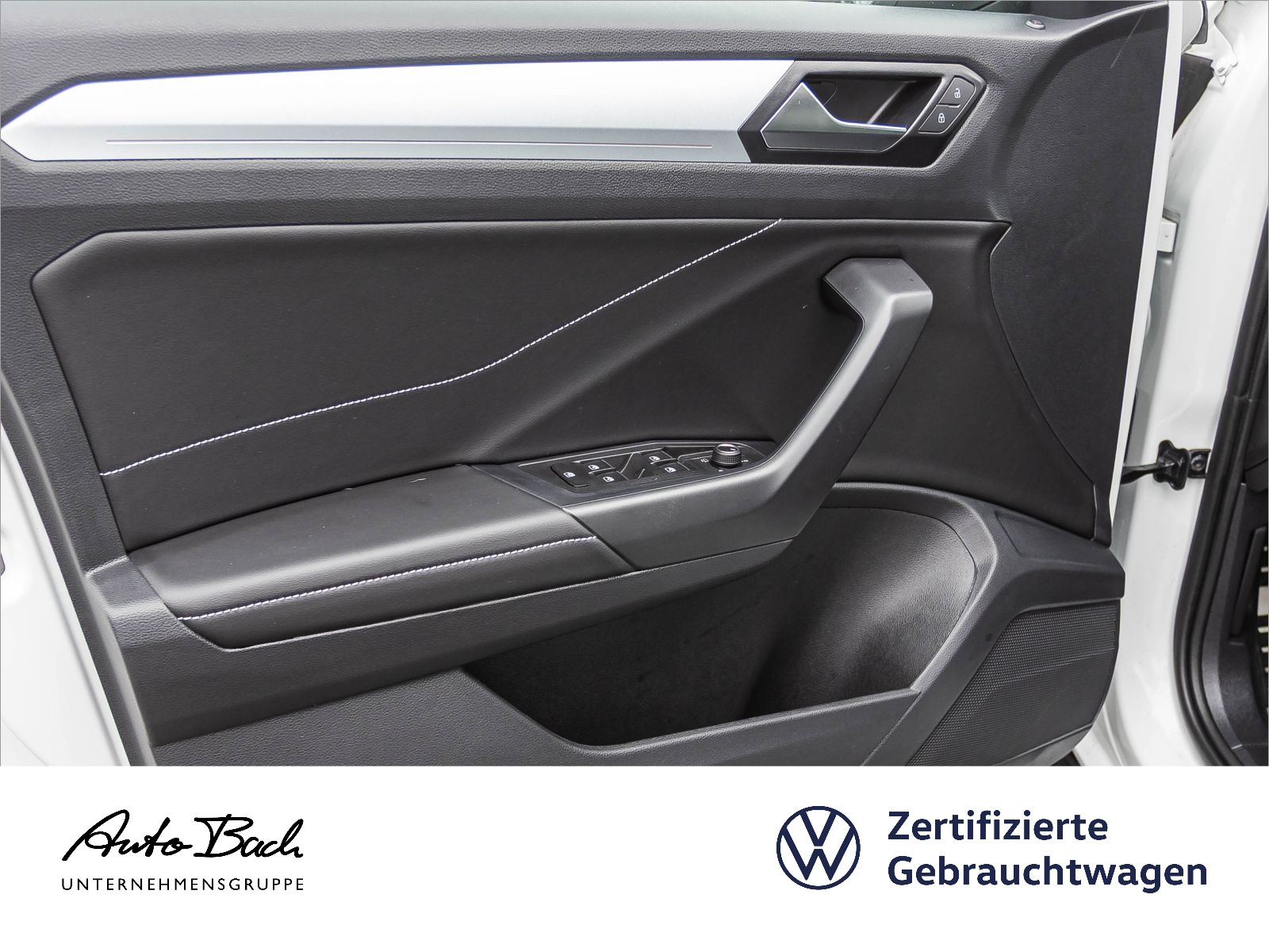 Volkswagen T-Roc Life 2.0TDI DSG Navi LED ACC CarPlay AHK