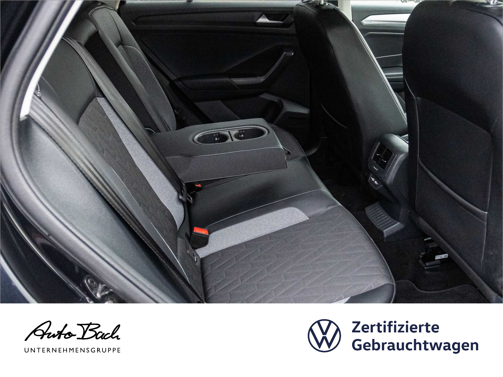 Volkswagen T-Roc Life 1.0TSI Navi LED ACC CarPlay EPH DAB