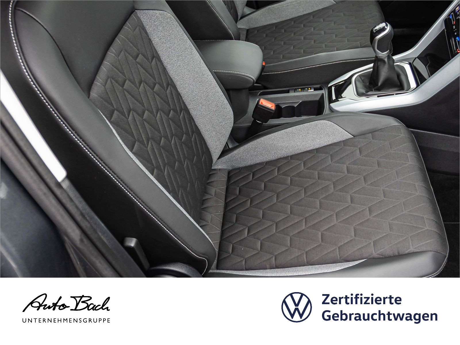 Volkswagen T-Roc Life 1.0TSI Navi LED ACC CarPlay EPH DAB