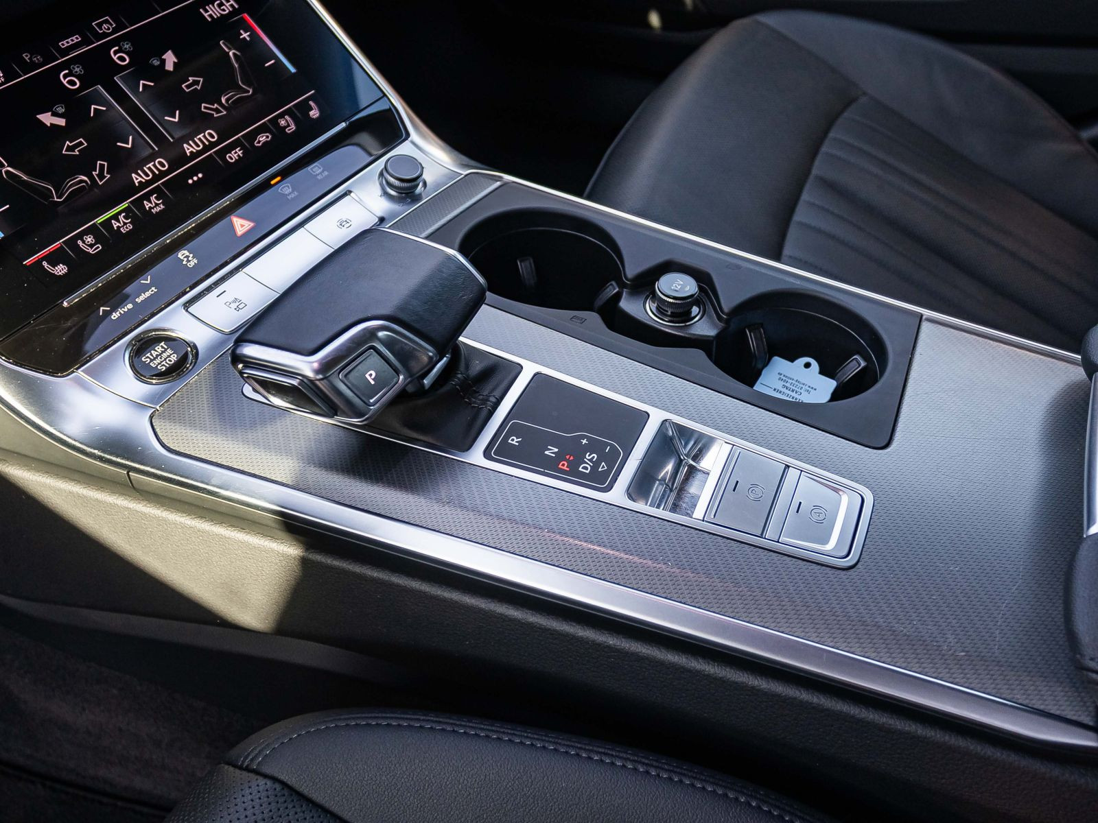 Audi A6 Avant Design 45TFSI qu. Stronic Navi LED ACC