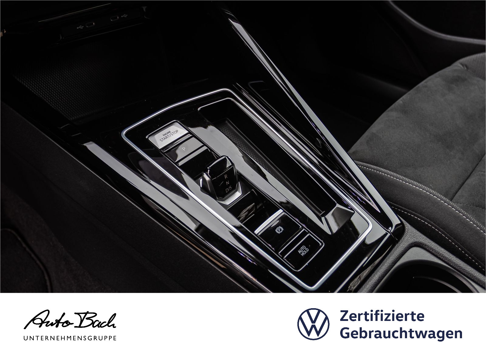 Volkswagen Golf VIII Variant Style 2.0TSI DSG Navi LED ACC AHK