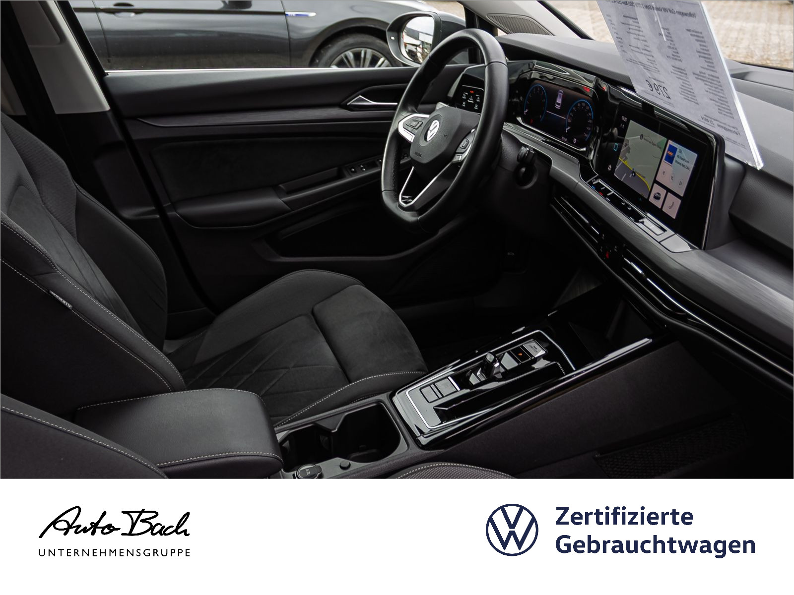 Volkswagen Golf VIII Variant Style 2.0TSI DSG Navi LED ACC AHK