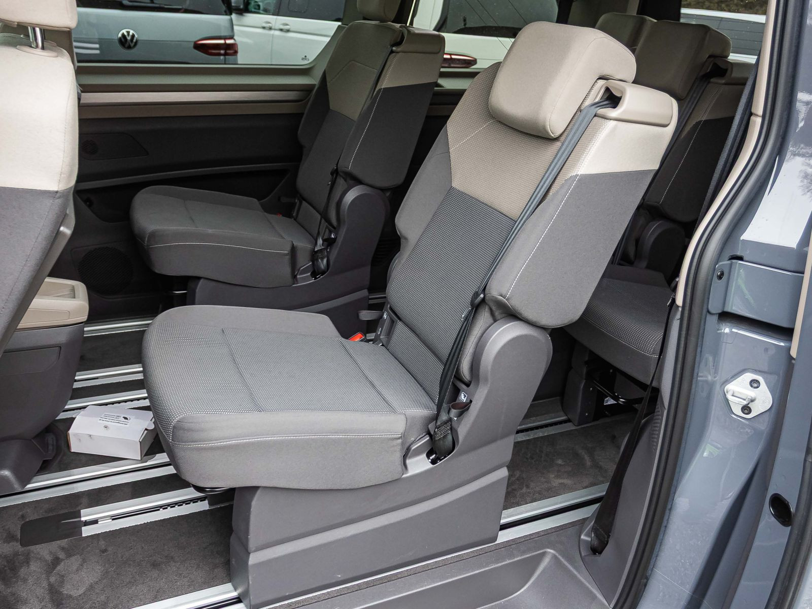 Volkswagen Multivan Life 2.0TSI DSG Navi LED EPH ACC CarPlay