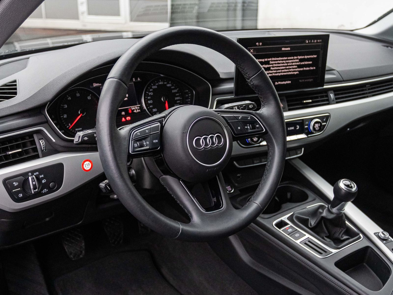 Audi A4 Avant Advanced 35TFSI Navi LED GRA Sitzhzg