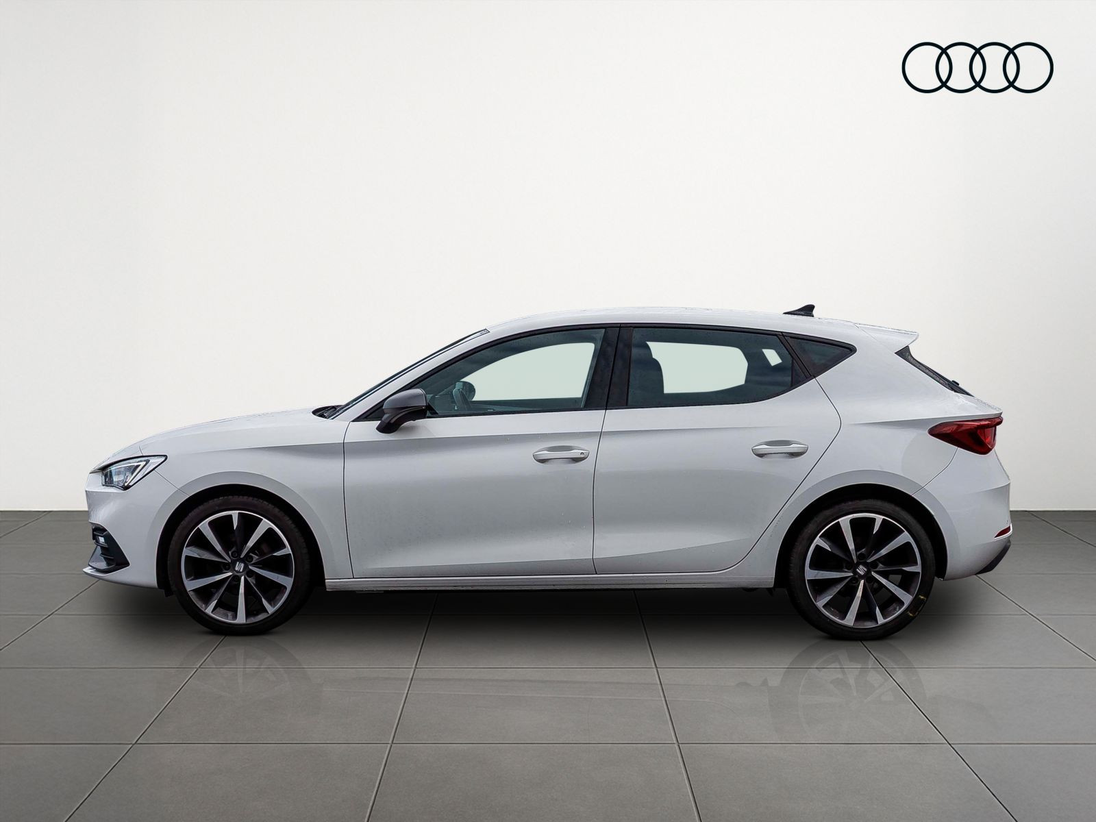 Seat Leon FR 2.0TDI DSG Navi LED ACC CarPlay EPH