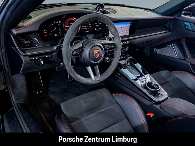 Porsche 992 911 Carrera 4 GTS Cabrio Burmester InnoDrive