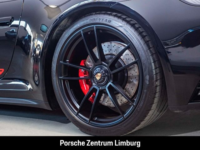 Porsche 992 911 Carrera 4 GTS Cabrio Burmester InnoDrive