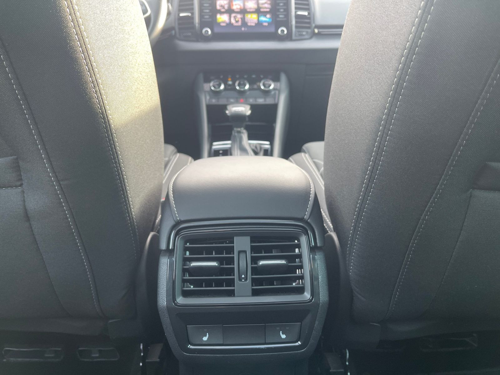 Skoda Karoq Sportline 2.0TSI 4x4 DSG Navi Panorama ACC