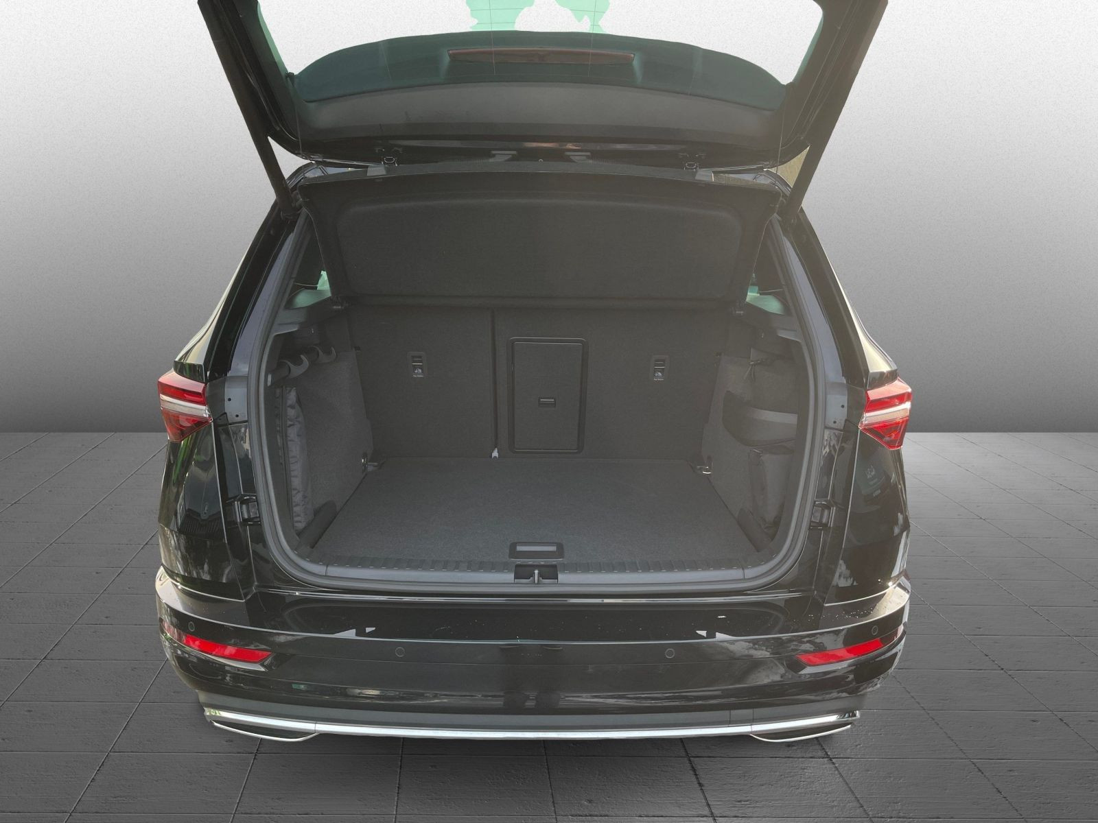 Skoda Karoq Sportline 2.0TSI 4x4 DSG Navi Panorama ACC