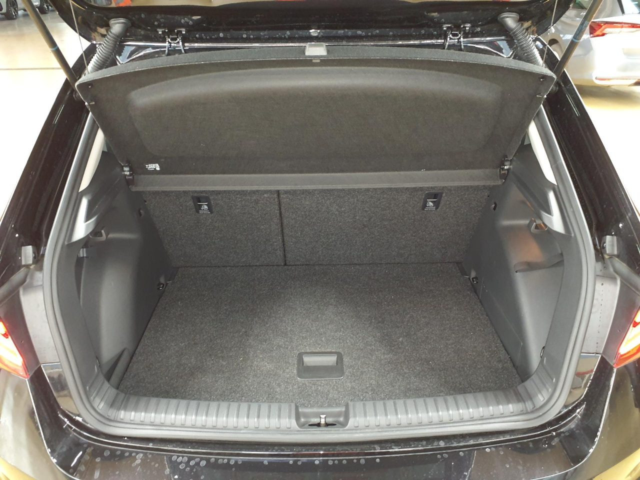 Skoda Fabia Tour 1.0 TSI DSG Virtual Navi AHK LED