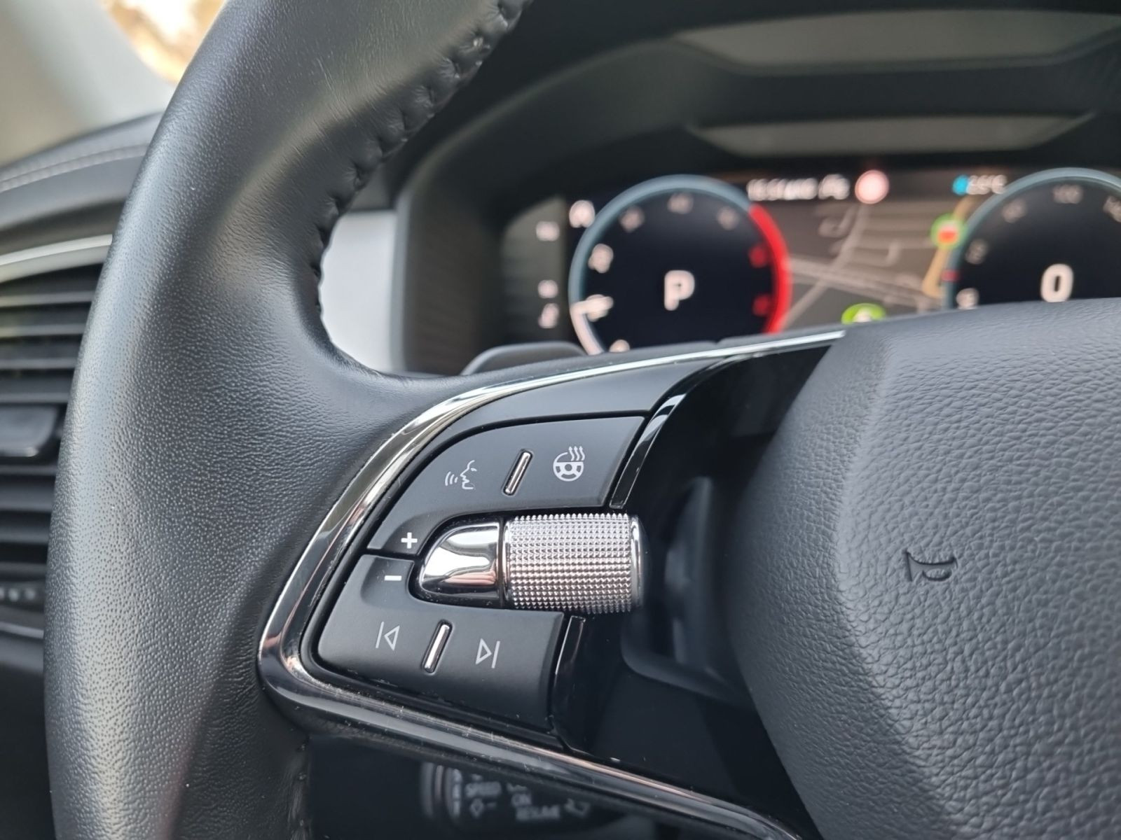 Skoda Kodiaq Tour 2.0 TDI DSG Virtual Navi ACC EPH AHK