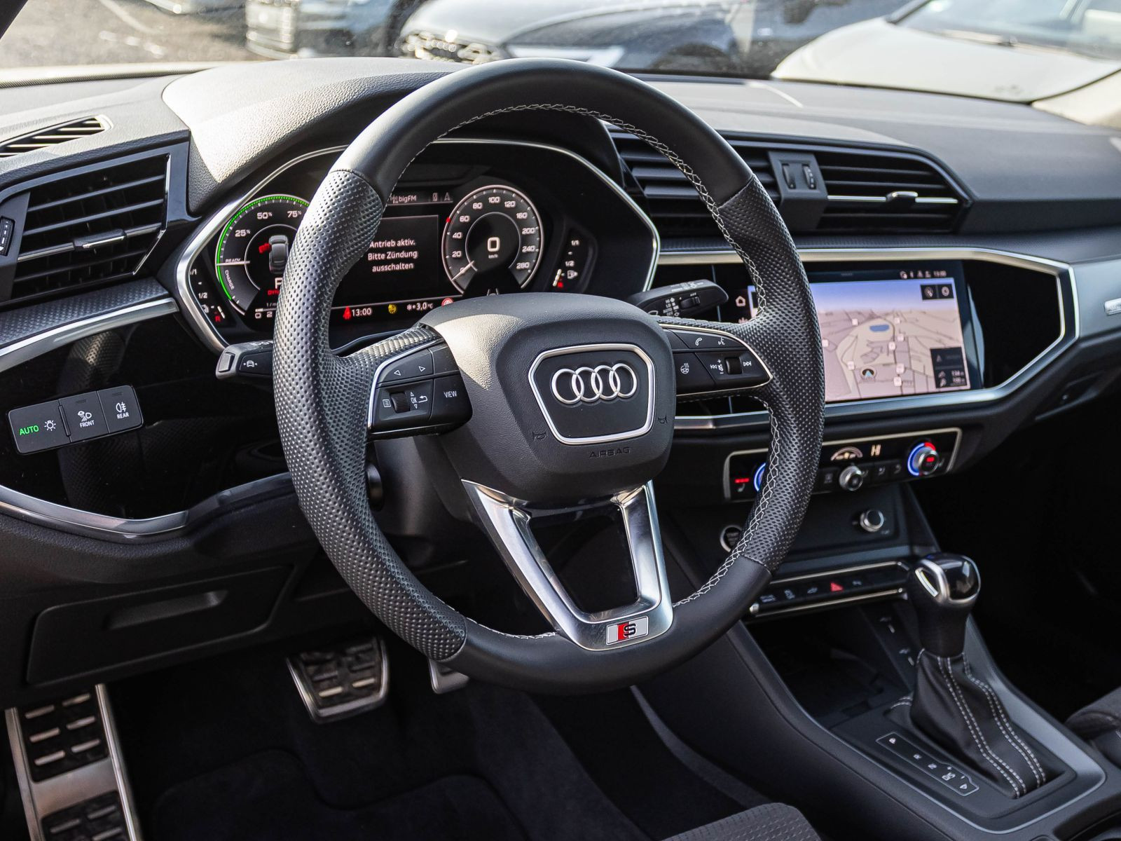 Audi Q3 Sportback TFSI e S line Stronic Navi LED ACC EPH