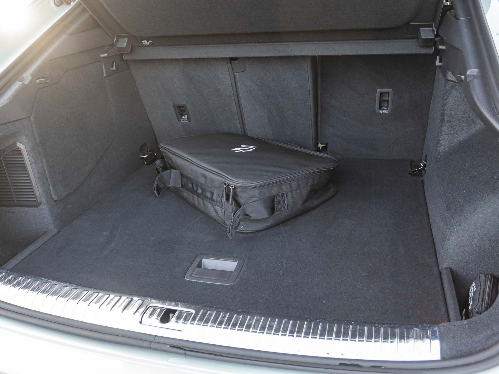 Audi Q3 Sportback TFSI e S line Stronic Navi LED ACC EPH