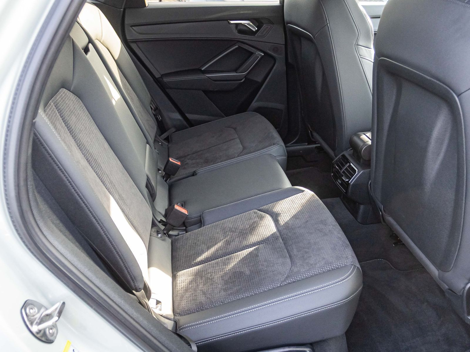 Audi Q3 Sportback TFSI e S line Stronic Navi LED ACC EPH