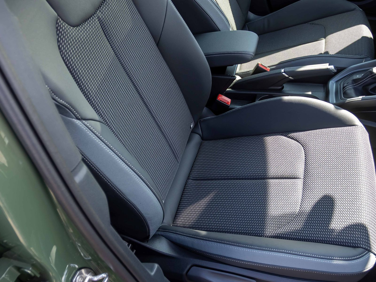 Audi A1 Sportback S line 40 TFSI  207PS S tronic 18" S-Line Interieur