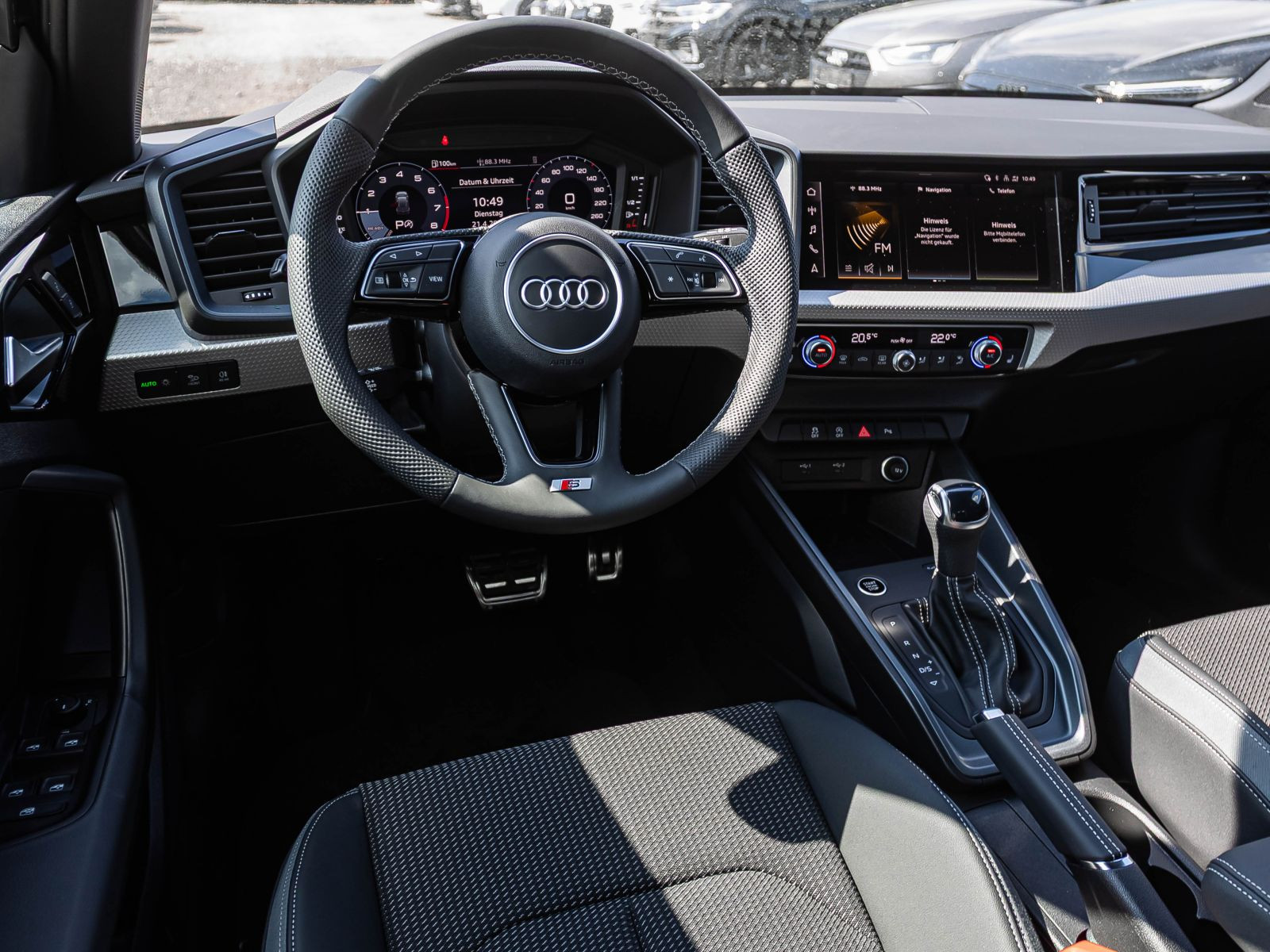Audi A1 Sportback S line 30 TFSI 116PS Stronic LED 17? RFK EPHplus 