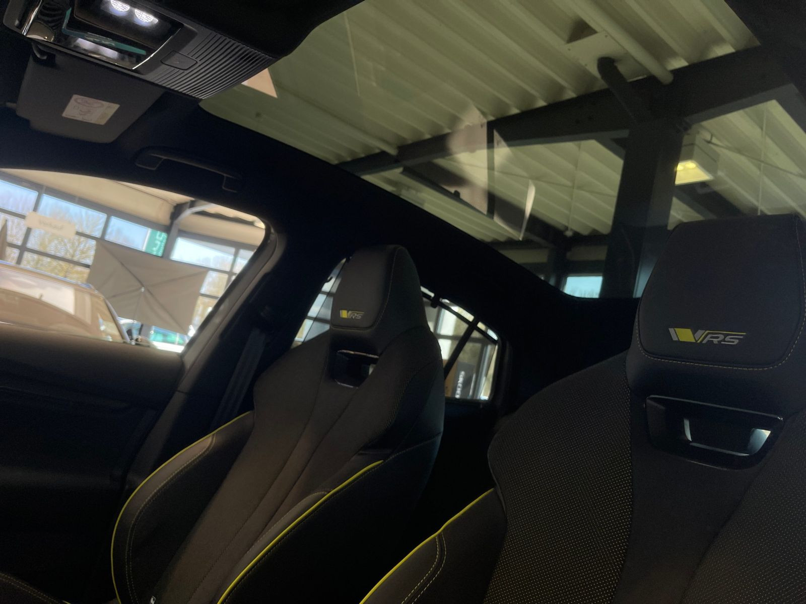 Skoda Enyaq Coupe RS 84 kWh 4x4 AHK HuD LED ACC DCC