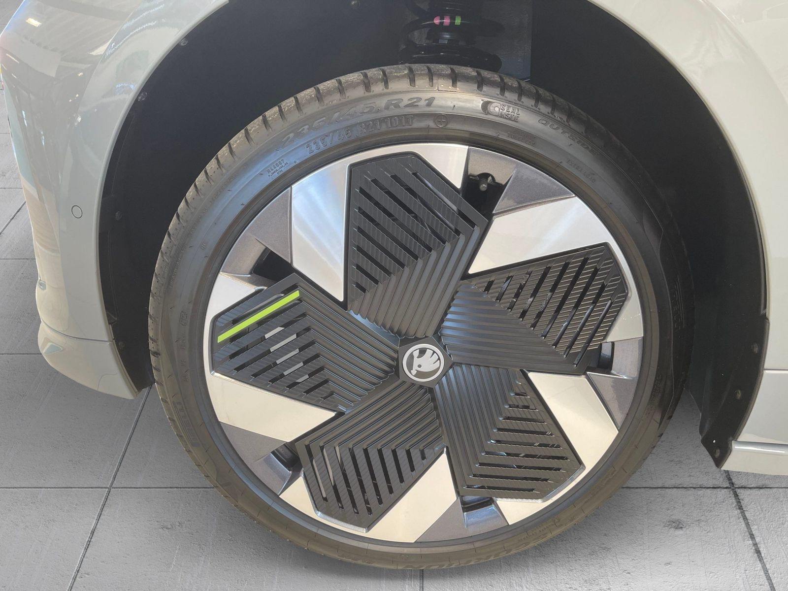 Skoda Enyaq Coupe RS 84 kWh 4x4 AHK HuD LED ACC DCC