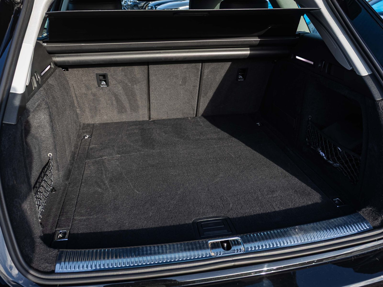 Audi A4 Avant Advanced 40TFSI qu Stronic Navi LED ACC EPH