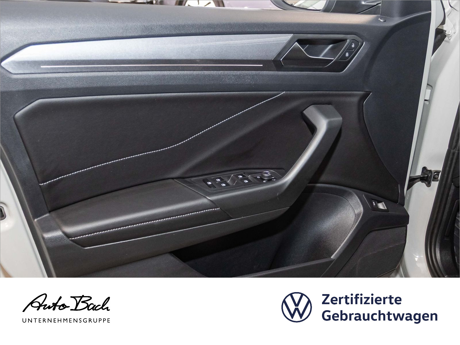 Volkswagen T-Roc Style 1.5TSI DSG Navi LED Standhzg ACC AHK