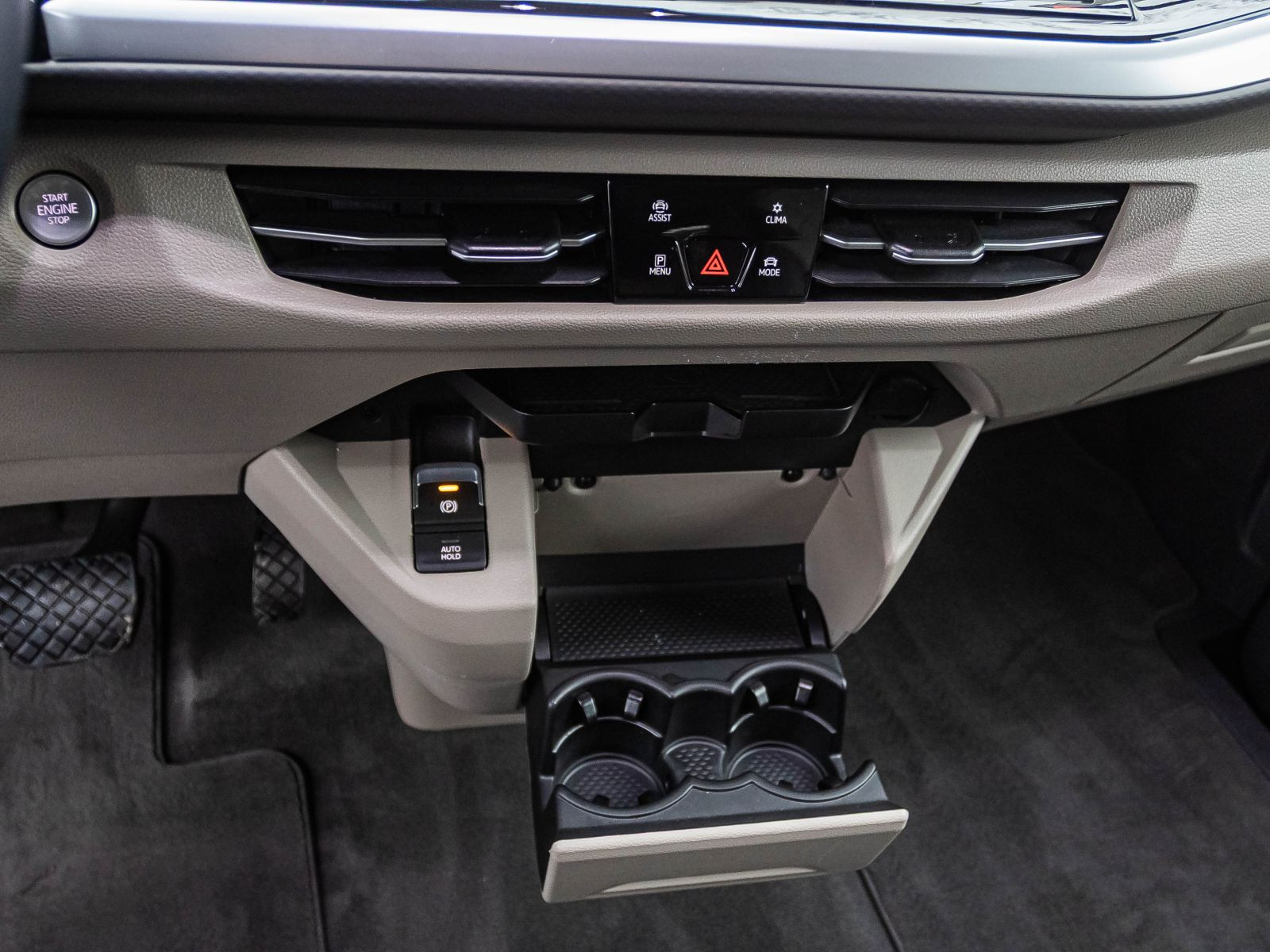 Volkswagen Multivan LR Life 1.4 eHybrid DSG Navi LED HuD Standhzg ACC AHK