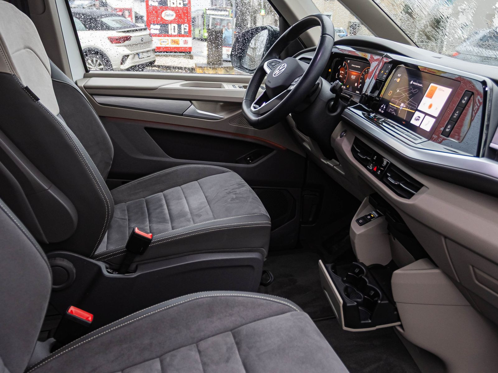 Volkswagen Multivan LR Life 1.4 eHybrid DSG Navi LED HuD Standhzg ACC AHK