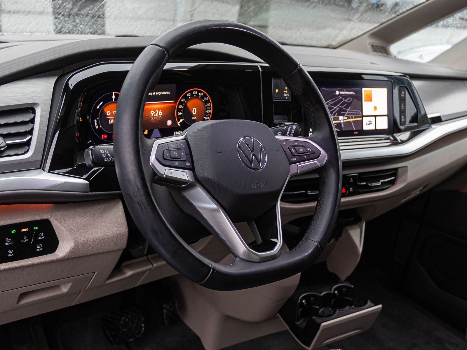 Volkswagen Multivan LR Life 1.4 eHybrid DSG Navi LED HuD Standhzg ACC AHK