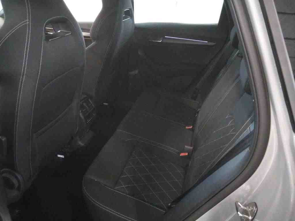 Skoda Karoq Sportline 2.0 TDI DSG 4X4 Standheizung AHK