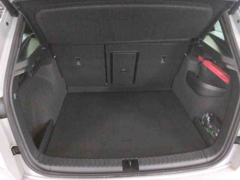 Skoda Karoq Sportline 2.0 TDI DSG 4X4 Standheizung AHK