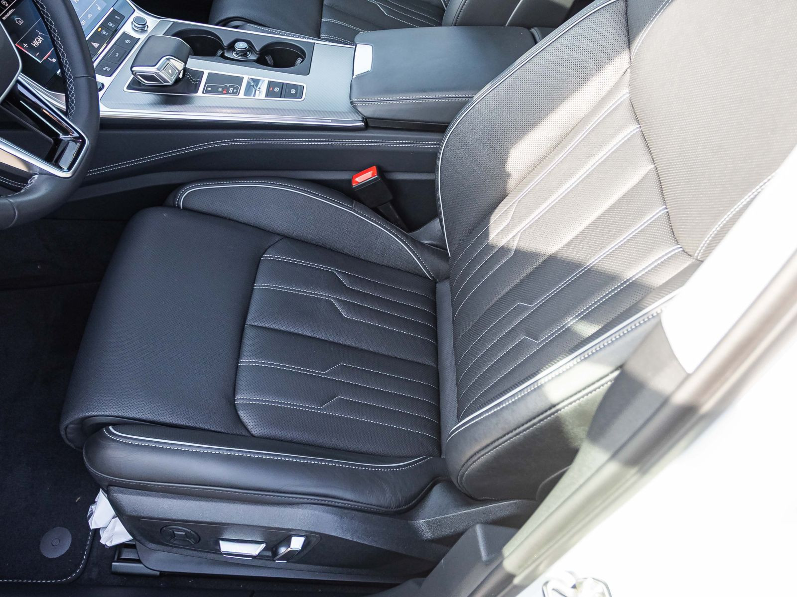 Audi A6 Avant Design 45TDI qu Navi LED Standhzg Panorama