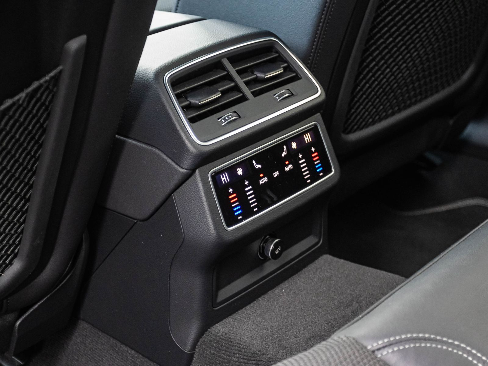 Audi A6 Avant S line 45TFSI qu Navi LED HuD Panorama