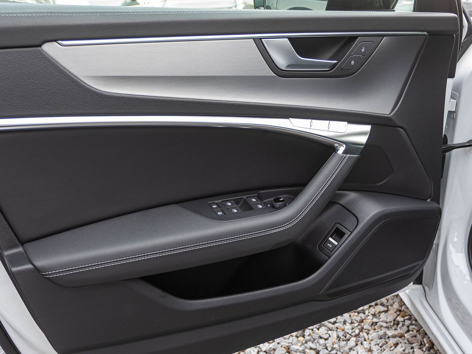 Audi A6 Avant S line 45TFSI qu Navi LED HuD Panorama