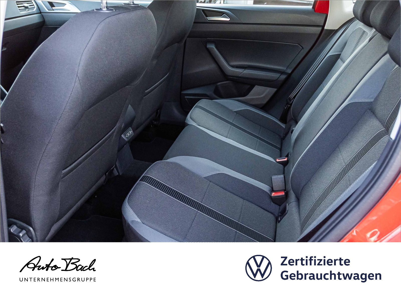 Volkswagen Polo Highline 1.0TSI DSG Navi LED Climatronic EPH