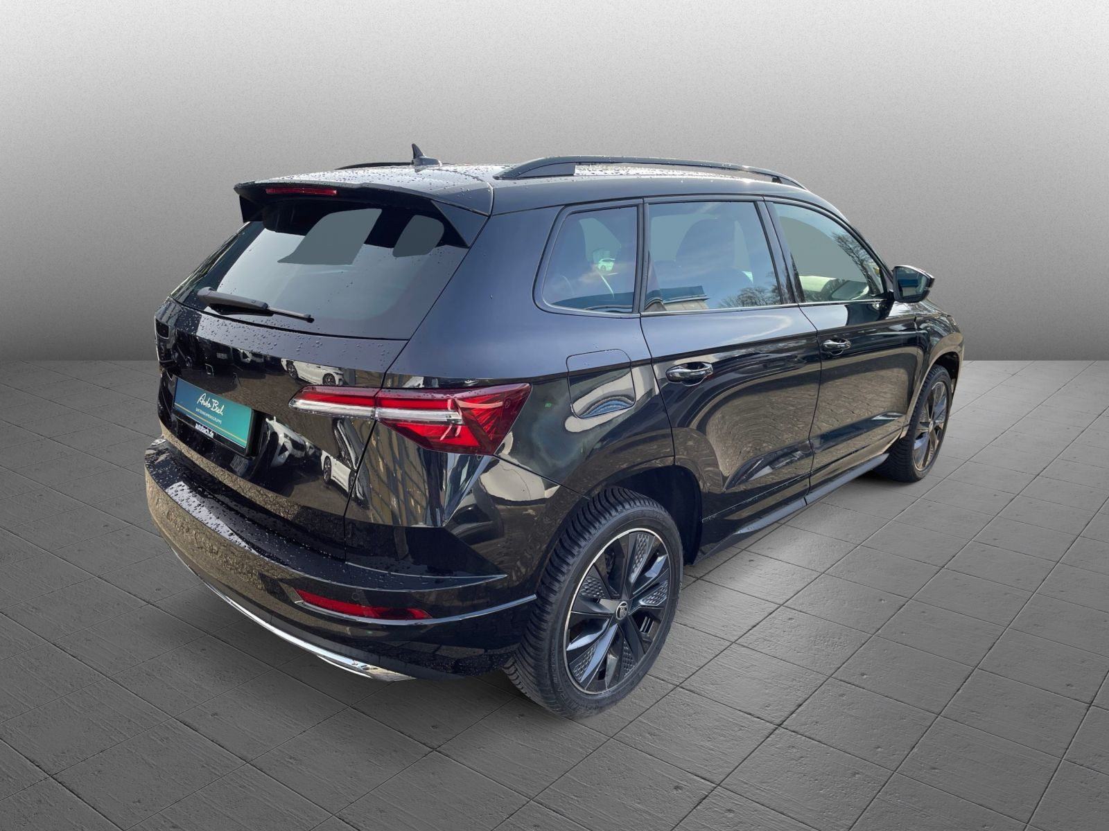 Skoda Karoq Sportline 1.5 TSI DSG Navi LED ACC Panorama