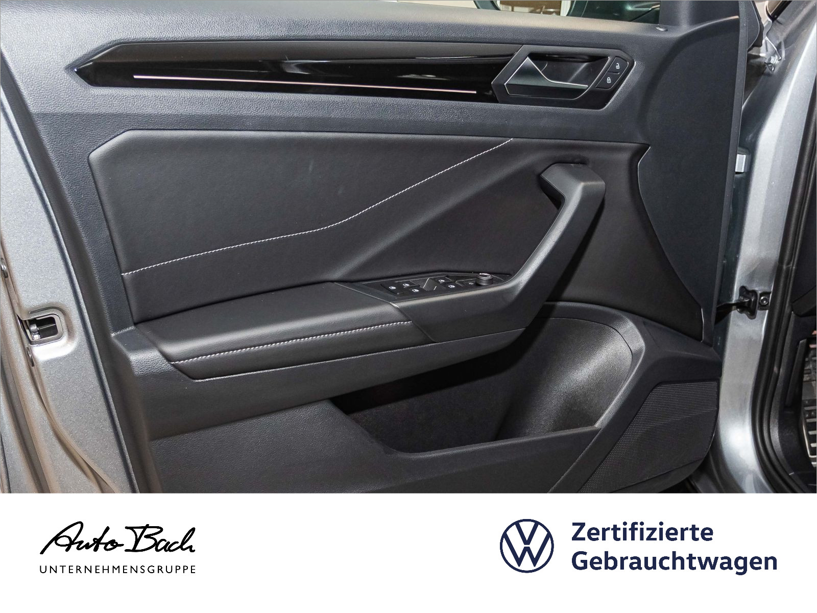 Volkswagen T-Roc R-Line 1.5TSI DSG Navi LED ACC EPH AHK