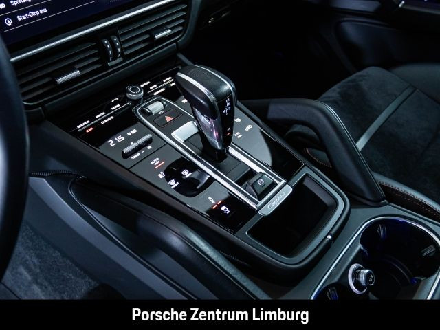 Porsche Cayenne GTS Coupe HA-Lenkung InnoDrive Head-Up
