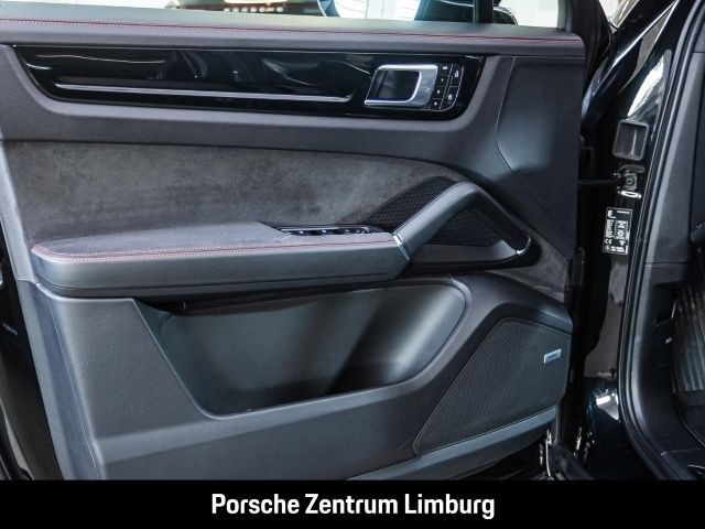 Porsche Cayenne GTS Coupe HA-Lenkung InnoDrive Head-Up